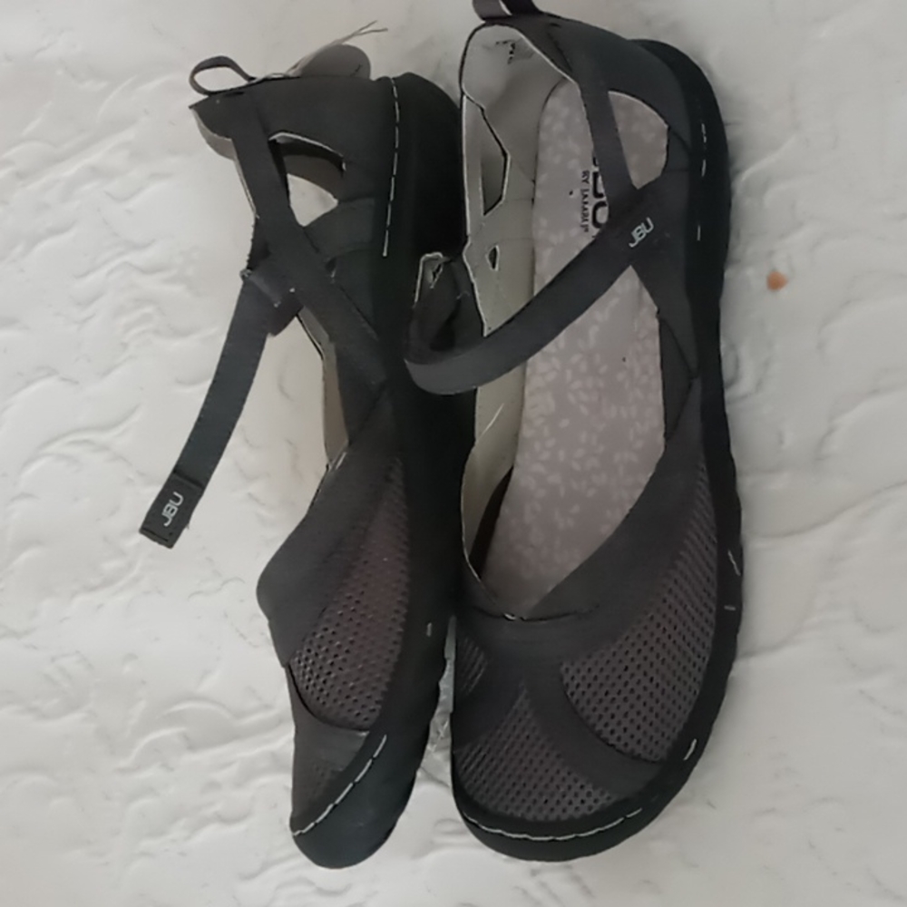 JBU shoes